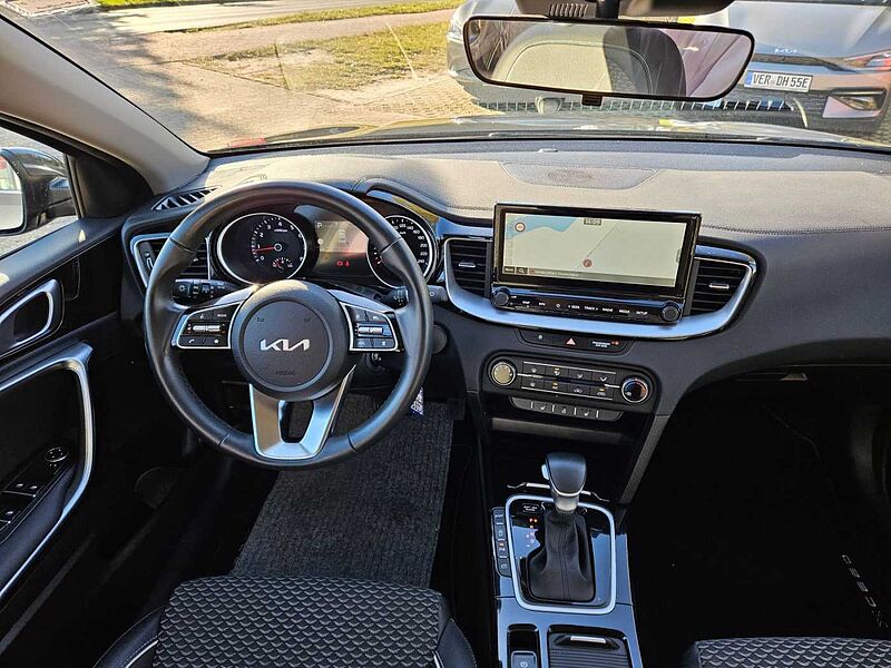 Kia XCeed Vision 1,5 TDCT, Navi, LED,