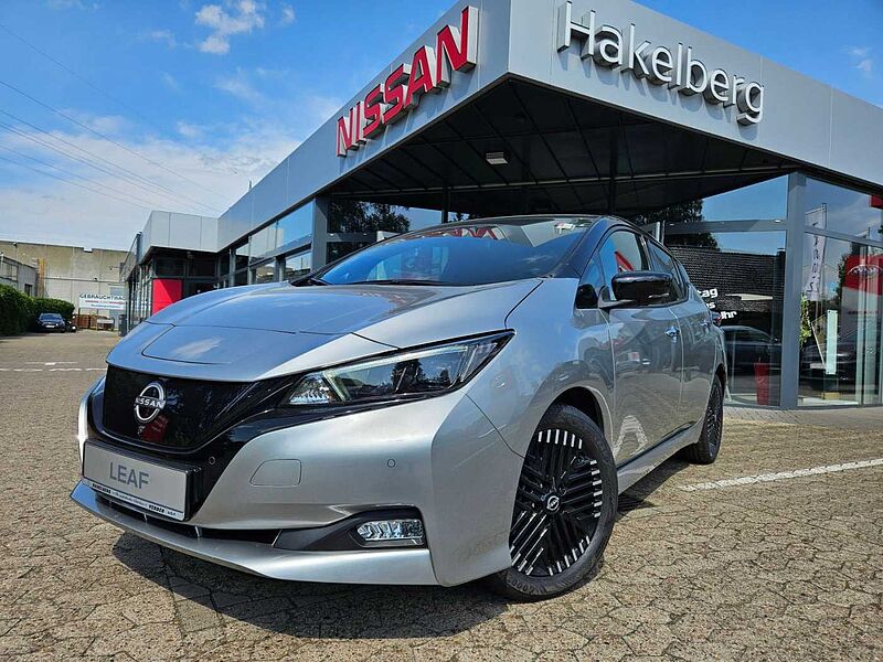 Nissan Leaf N-Connecta, Winterpaket, LED Scheinwerfer