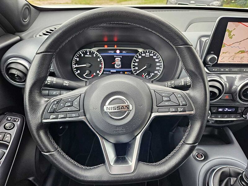 Nissan Juke 1.0 DIG-T N-Connecta