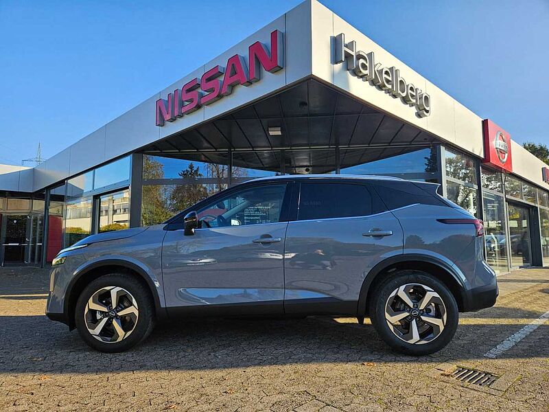 Nissan Qashqai 1.3 DIG-T N-Connecta Xtronic Winter/Design