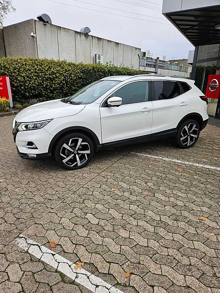 Nissan Qashqai 1.3 DIG-T  DCT Tekna 4x2